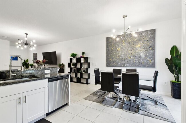 Building Photo - 2513 Sunray Venus Wy