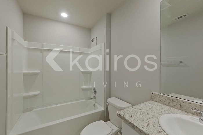 Building Photo - 203 SANTIAGO COURT