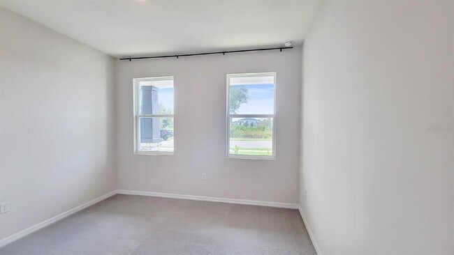 Building Photo - 10508 Chippewa Dr
