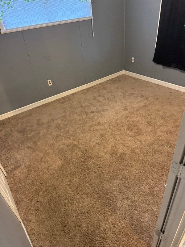 Building Photo - 2122 McFadden Rd