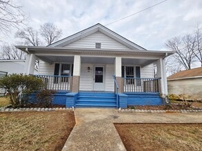 Building Photo - Charming Rental Opportunity in Burlington