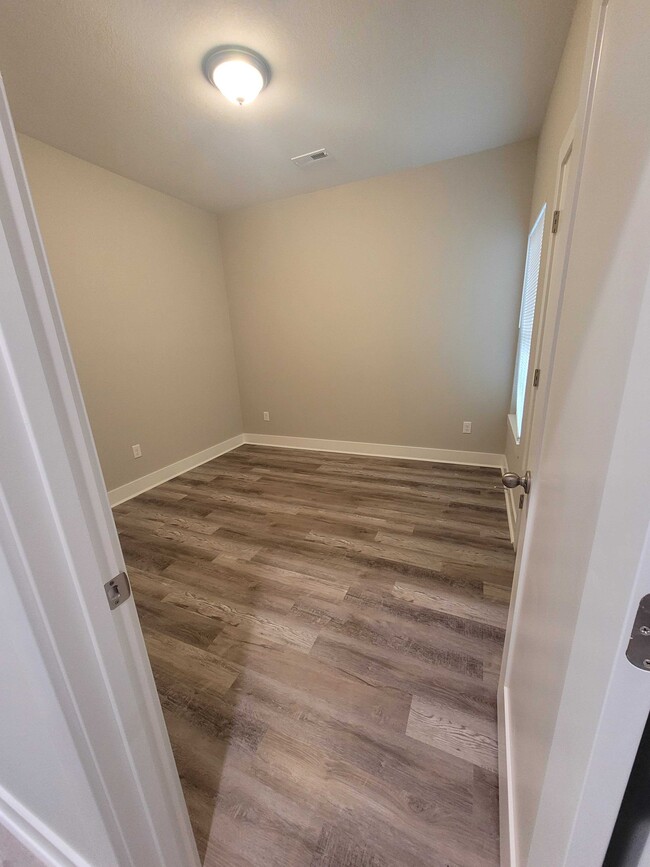 Building Photo - 3903 S Blue Lake Ct