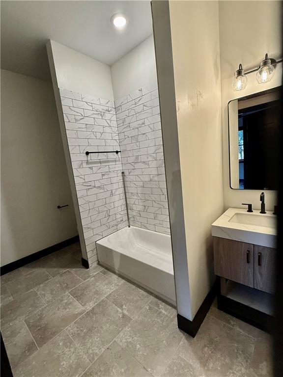 Building Photo - 706 Gloucester St