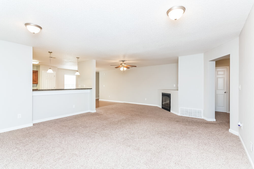 Building Photo - 10892 Blake Cir