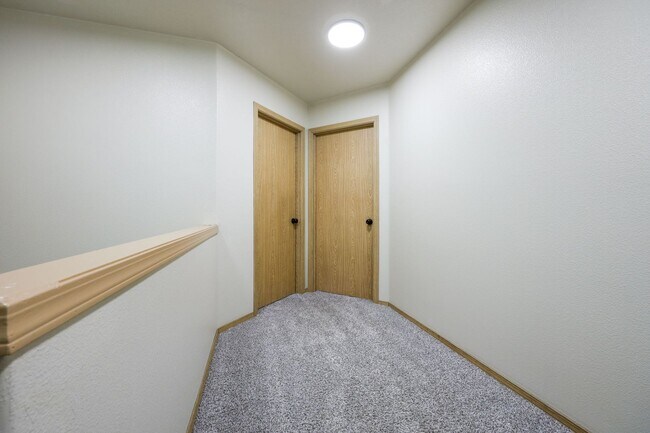 Building Photo - 4bed/2.5 Bathroom house - SE Portland