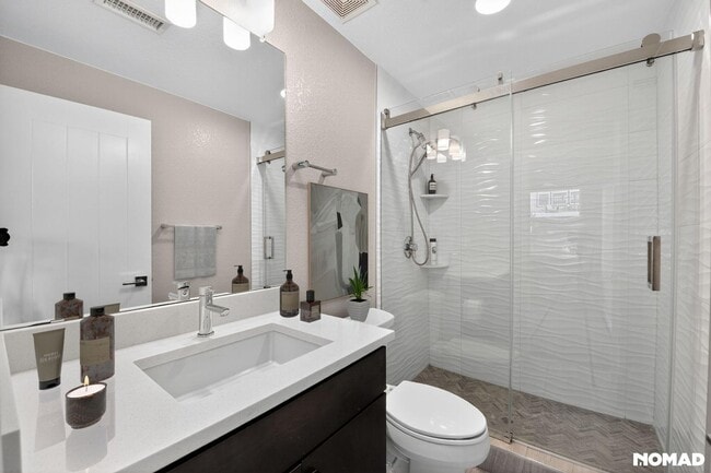 Building Photo - 9082 Delacorte St