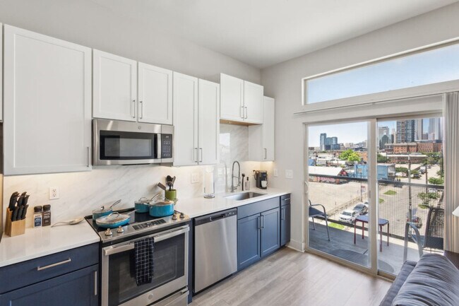 Building Photo - 2901 Indiana St