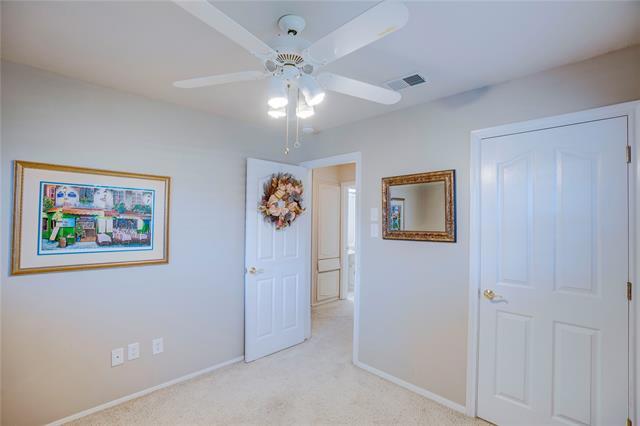Building Photo - 4905 Tracy Dr