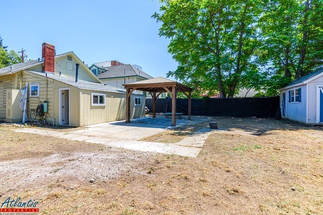 Building Photo - Lovely Downtown San Jose Home | Off-Street Parking