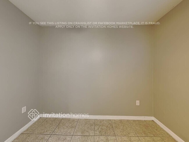 Building Photo - 6146 Balboa Dr