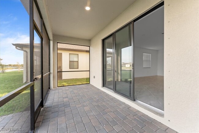 Building Photo - 14708 Cantabria Dr