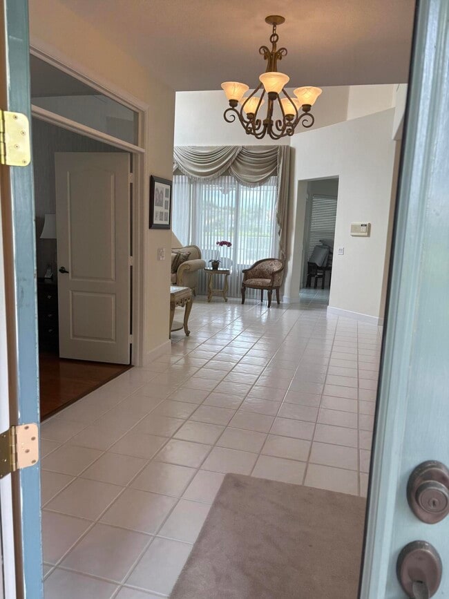 Building Photo - 927 Augusta Pointe Dr