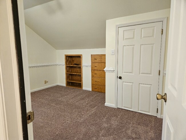 Building Photo - 1316 Winfall Dr