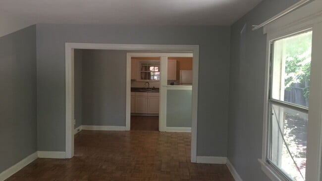 Building Photo - Great 2 Bed Home