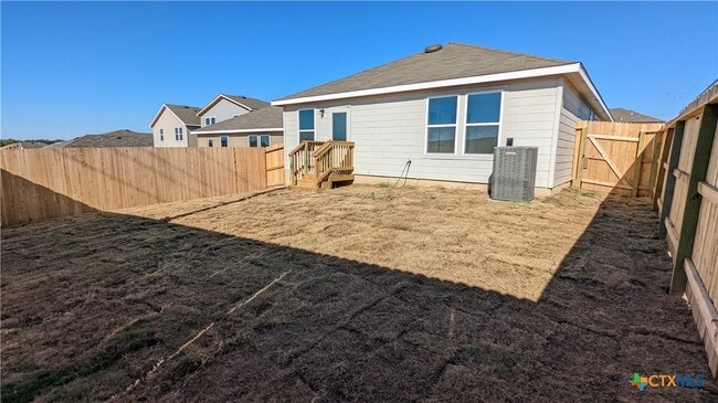 Building Photo - 521 Autumn Blaze