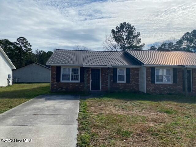 Primary Photo - 2305 Knollwood Ln