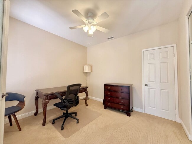 Building Photo - AVAILABLE NOW!! GORGEOUS 3 Bedroom 3 Bathroom Condo with Lake Views in Rancho Mirage!