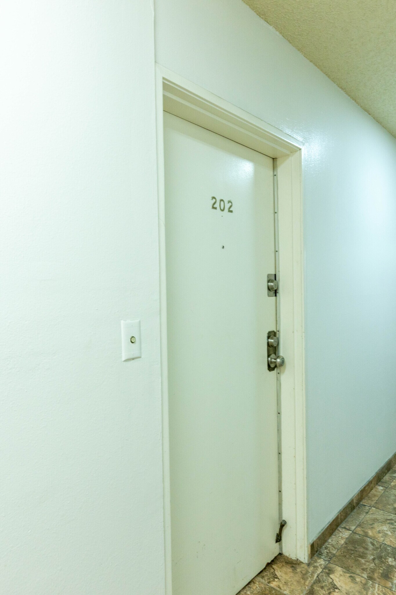 Building Photo - 5125 Harold Way