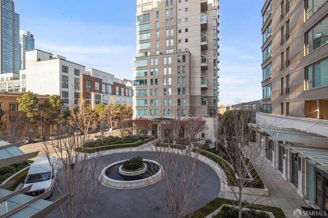 Building Photo - 229 Brannan St
