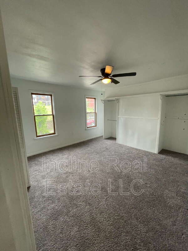 Building Photo - 561 2nd St