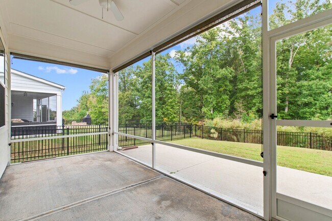 Building Photo - Live Beautifully in This Upgraded 4-Bedroom Home in Apex!