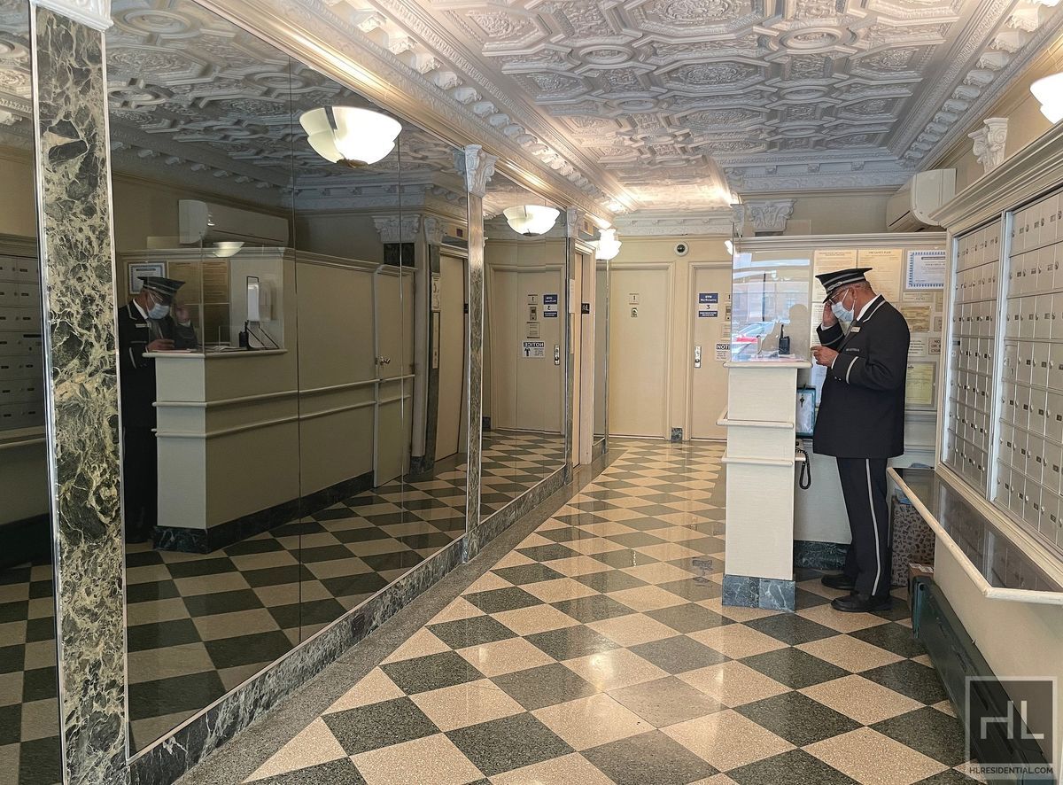 Building Photo - AMSTERDAM AVENUE