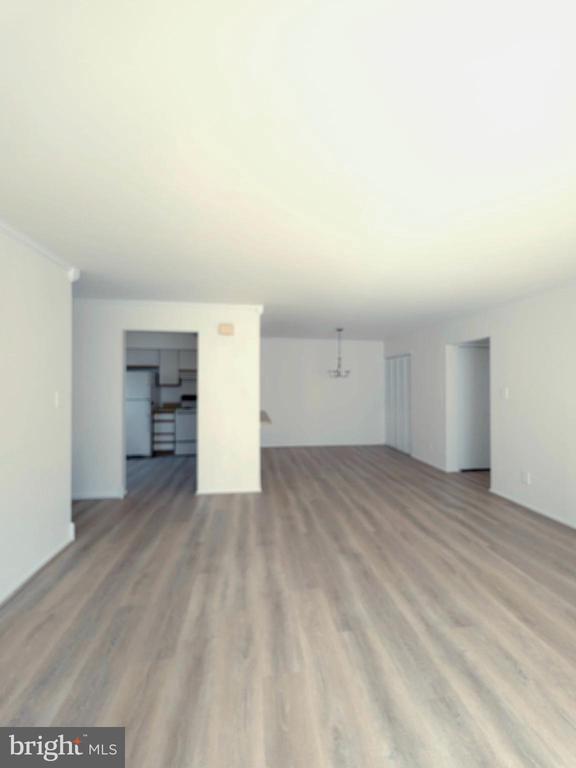 Building Photo - 336A Delancey Pl