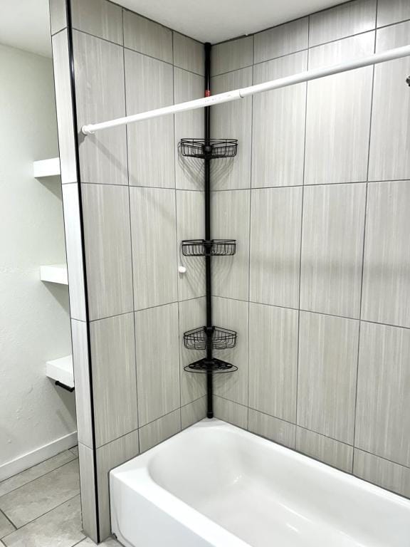 Building Photo - 3007 E Corona St