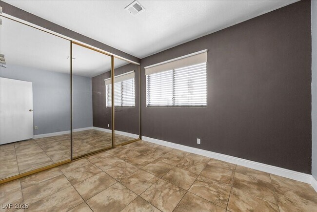 Building Photo - 6440 Bugbee Ave