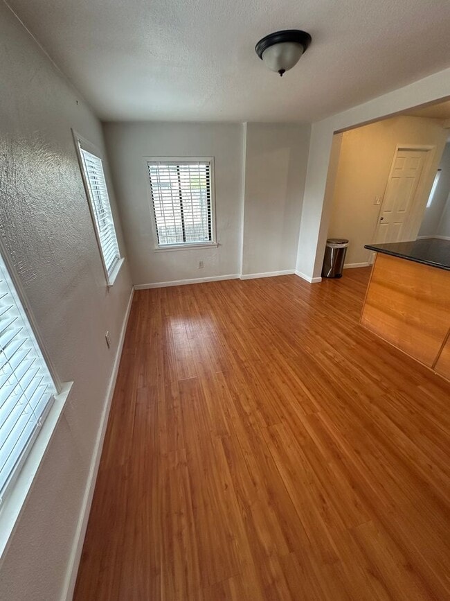 Building Photo - House for Rent – Robla Neighborhood!