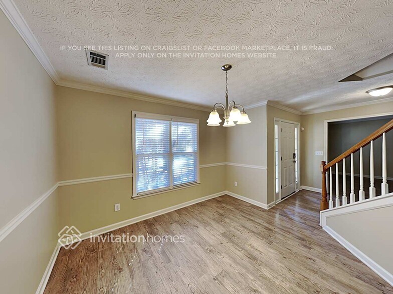 Building Photo - 3241 St Claire Ct