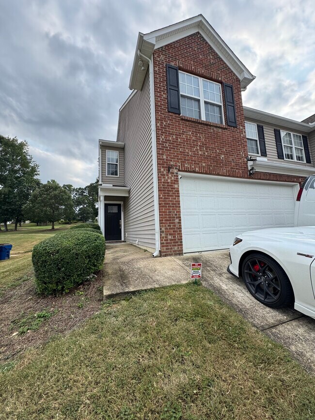 Building Photo - 2525 Blackwolf Run Ln