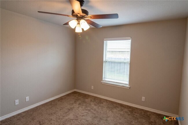 Building Photo - 900 Clanton Cove