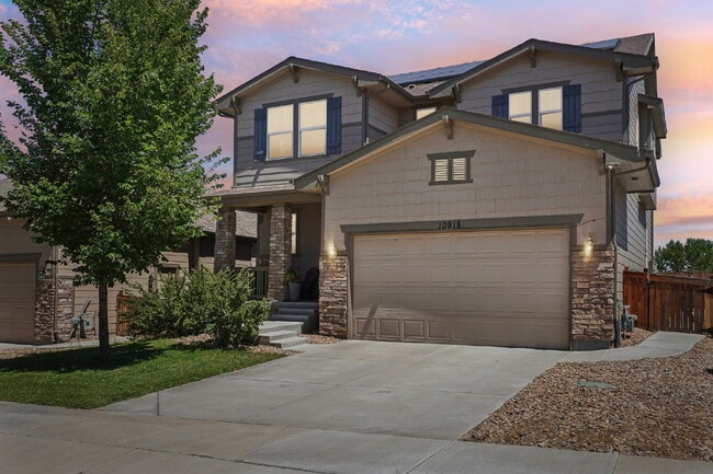 Building Photo - "Spacious 4-Bedroom Retreat with 2.5 Baths in Reunion!"