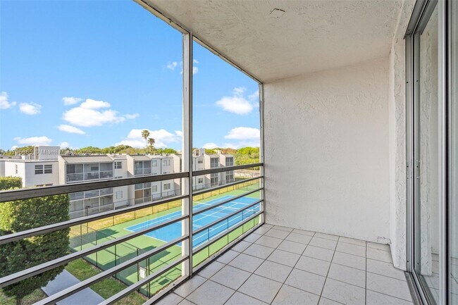 Building Photo - 14170 SW 84th St