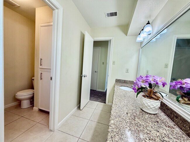 Building Photo - 10718 Nobility Dr