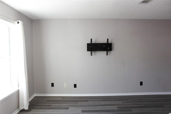 Building Photo - 922 Fannin St