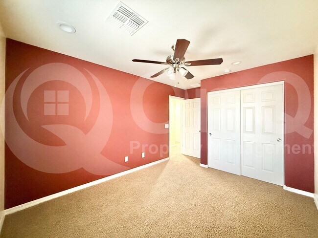 Building Photo - 4559 S Antonio