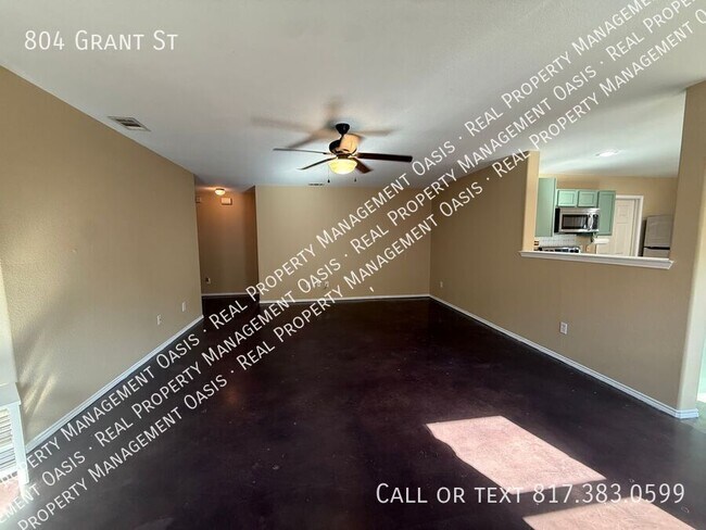 Building Photo - 804 Grant St