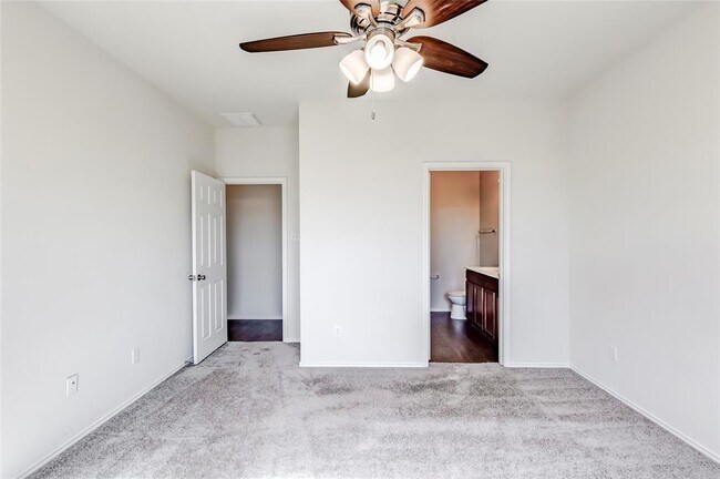 Building Photo - 11617 Amber Stream Ln