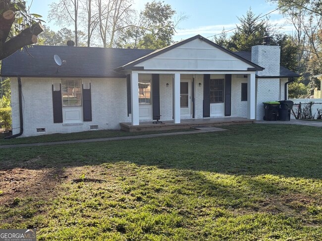 Primary Photo - 113 Crystal River Dr