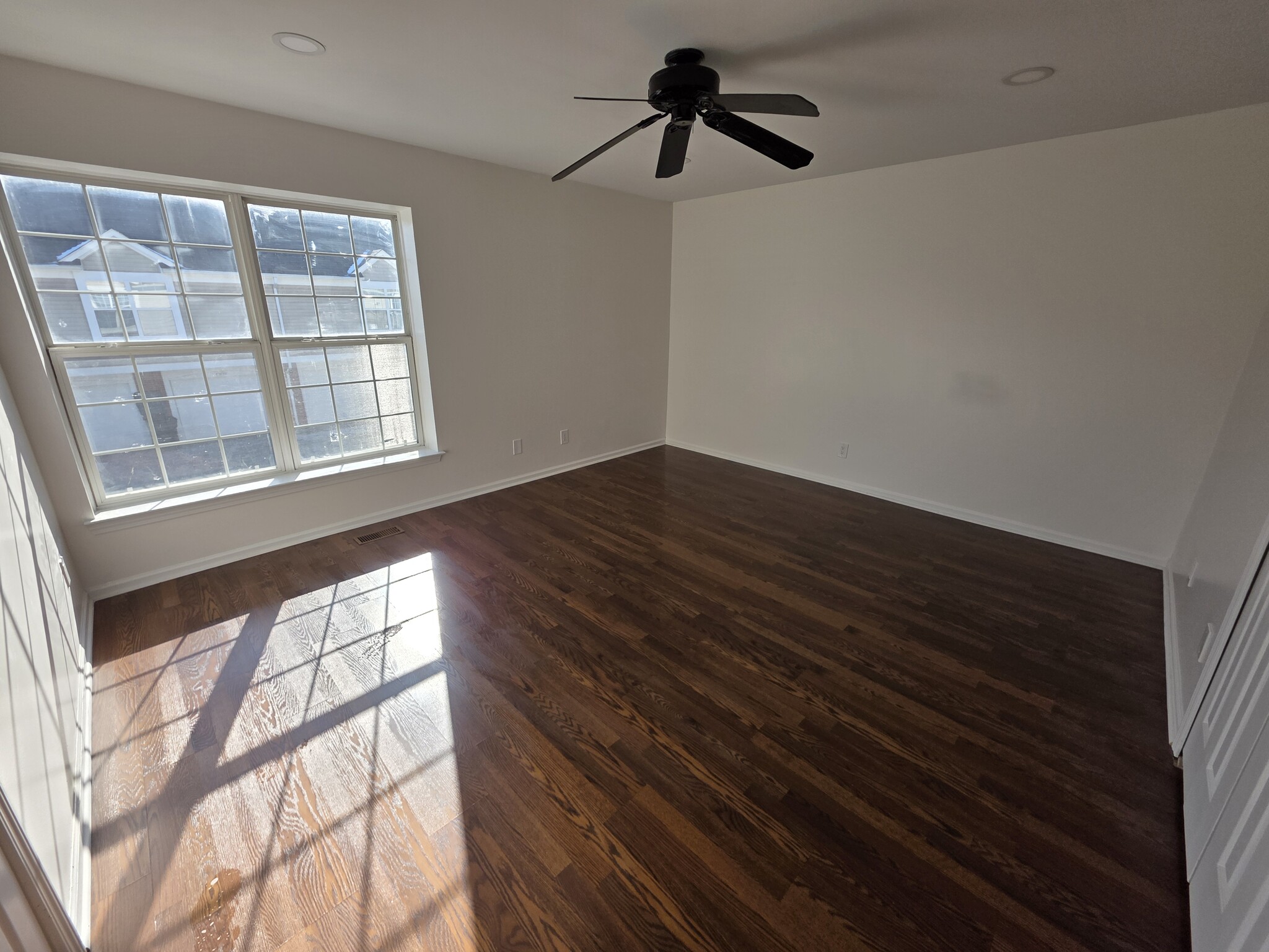 Bedroom #1 - 44873 Marigold Dr