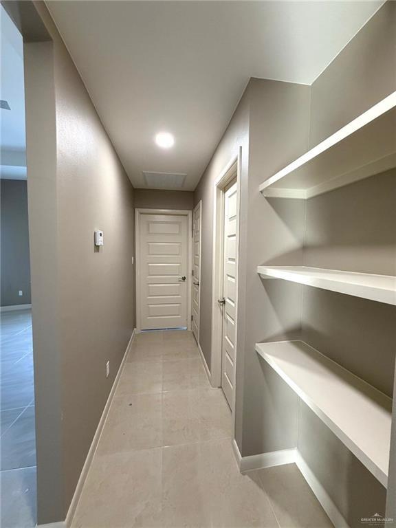 Building Photo - 19 Elmira Ave