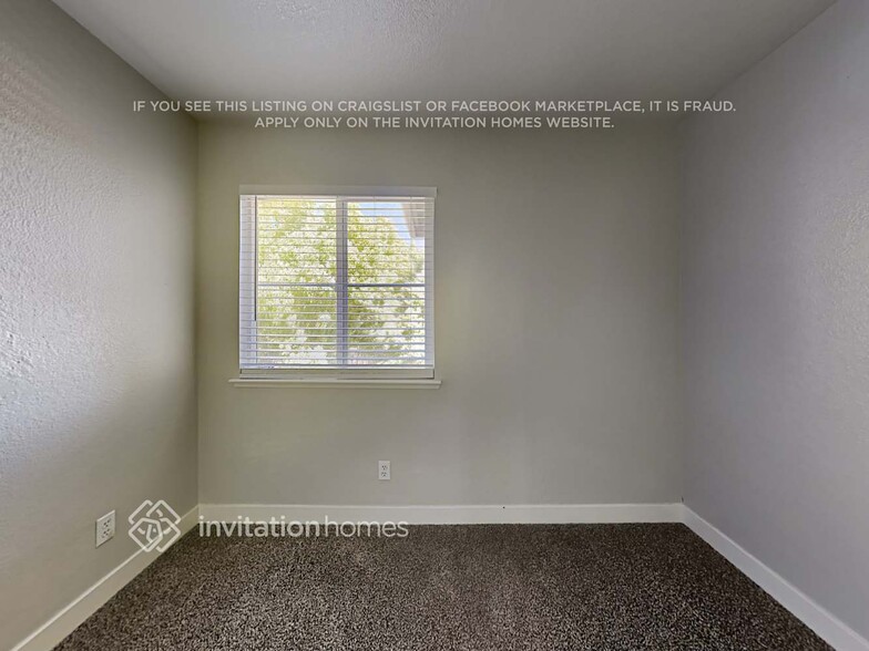 Building Photo - 5321 Delta Dr