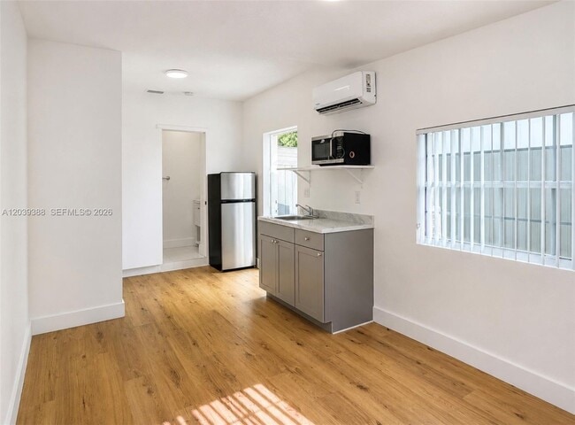 Building Photo - 330 NW 56th Ave.