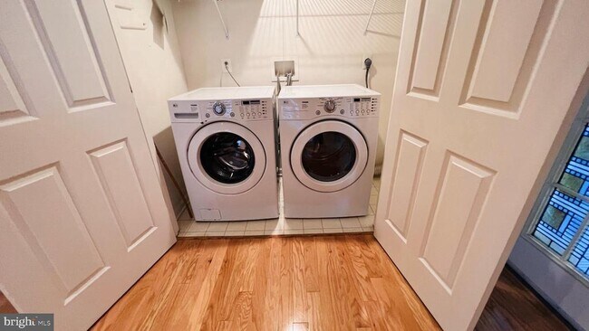 Building Photo - 4100 Flower Box Ct