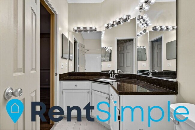 Building Photo - 4408 Helmsford Ln