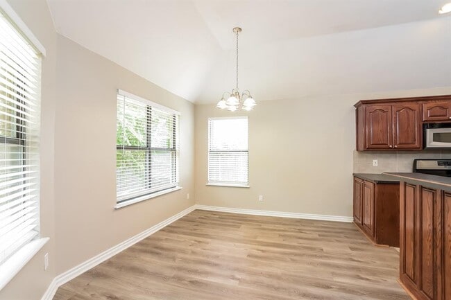 Building Photo - 4517 Katie Ridge Dr