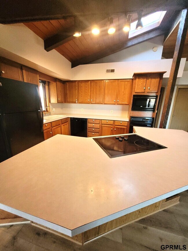Building Photo - 1055 Platteview Dr