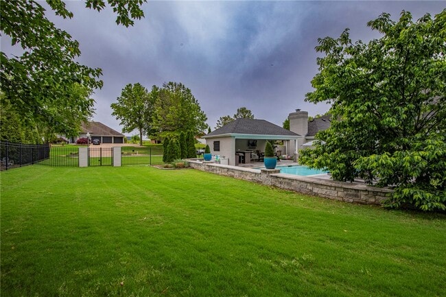 Building Photo - 9 W Leiston Dr